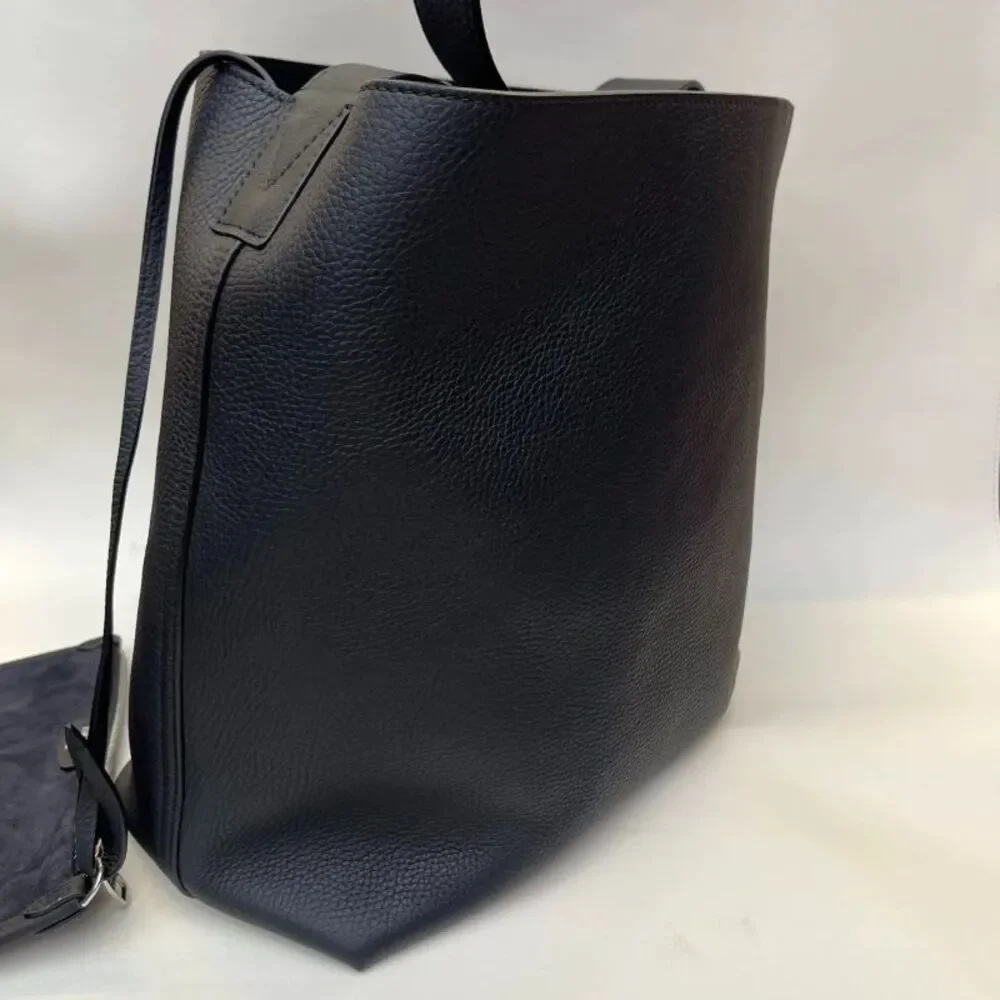 Louis Vuitton Women Pre-Loved Bag Very Good Condition